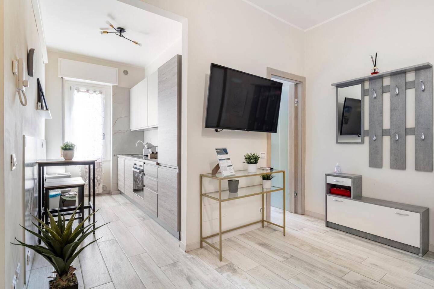 Snt Apartment - City Center แบร์กาโม ภายนอก รูปภาพ