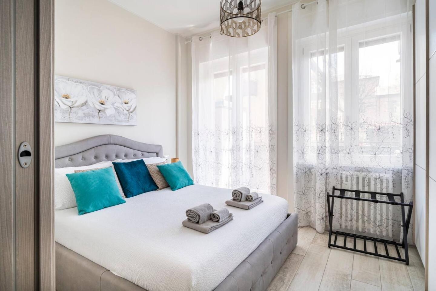Snt Apartment - City Center แบร์กาโม ภายนอก รูปภาพ